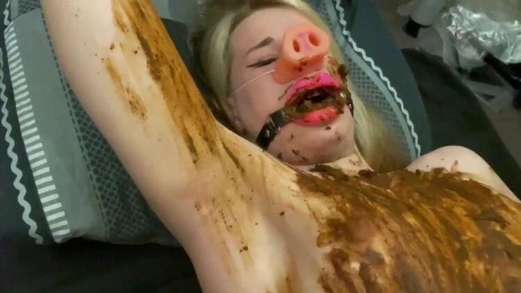 Maxxiescat - Eating Male Shit For The First Time - FullHD (2024)