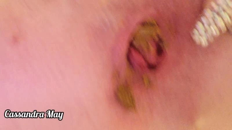 Bathtub Shit and Piss 14 ( Dirty Rosebud) - CassandraMay - 4k (2024)
